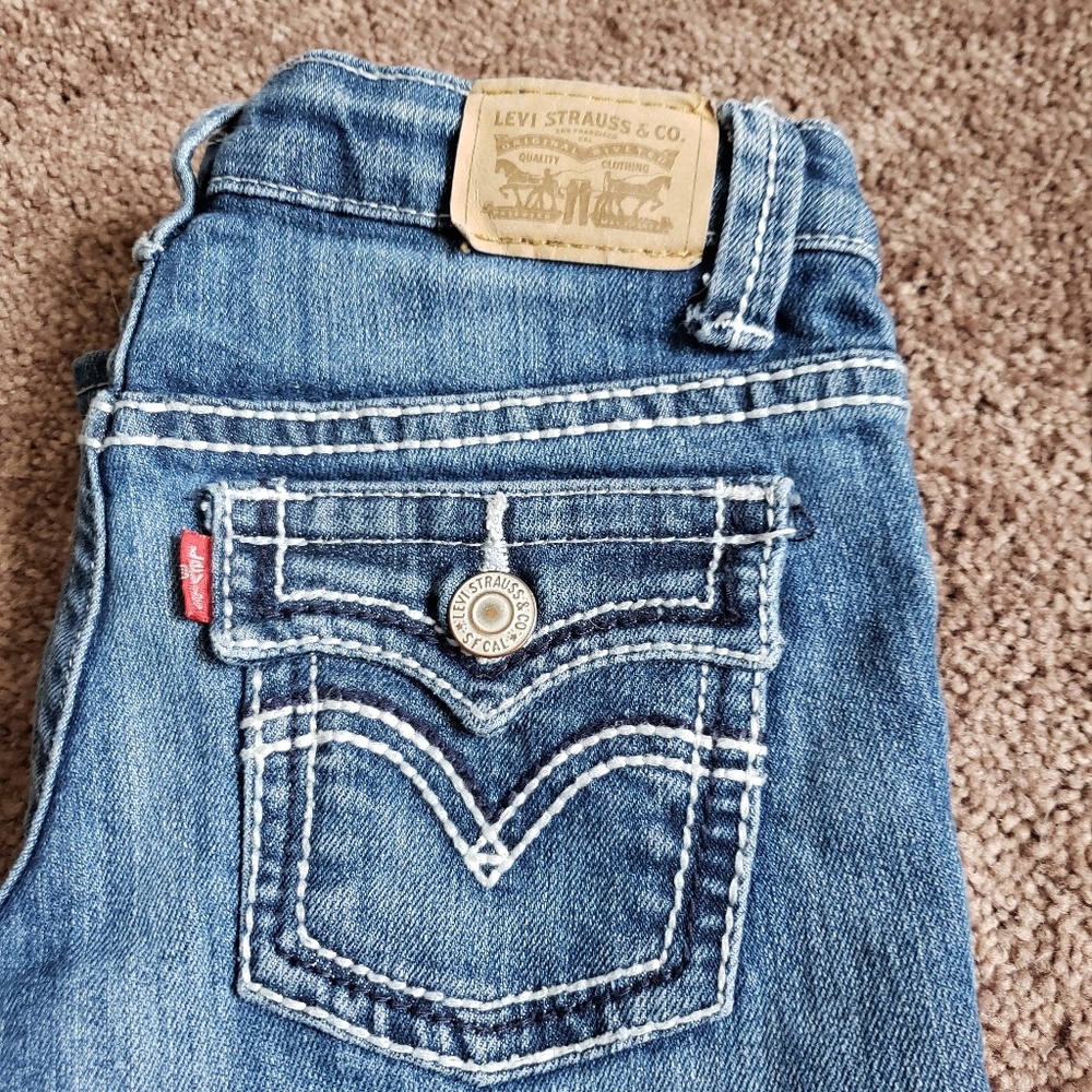 Girls Levi's bootcut jean